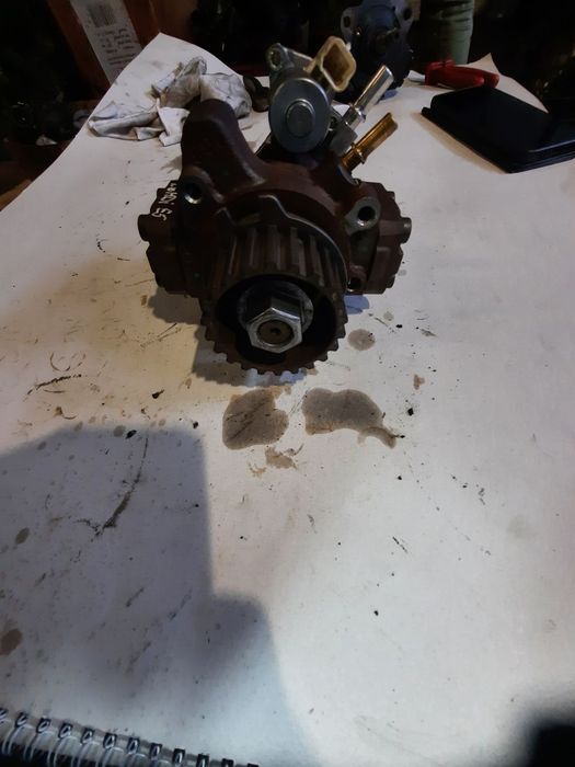 pompa inalte presiune motorina pompa injecție ford focus3 1.6tdci pe