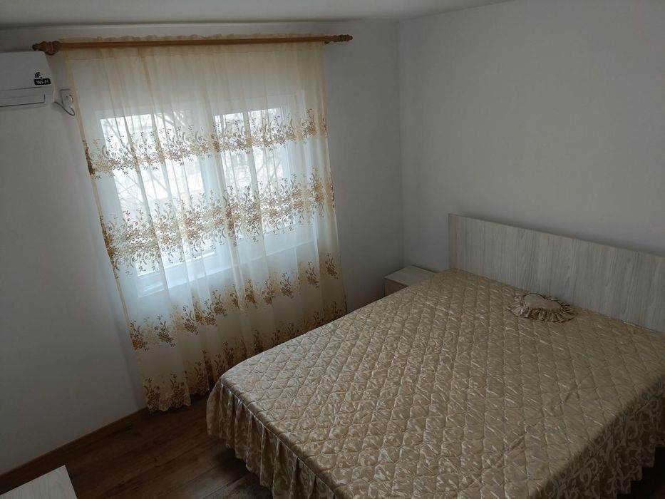 Inchiriez apartament 2 camere decomandat