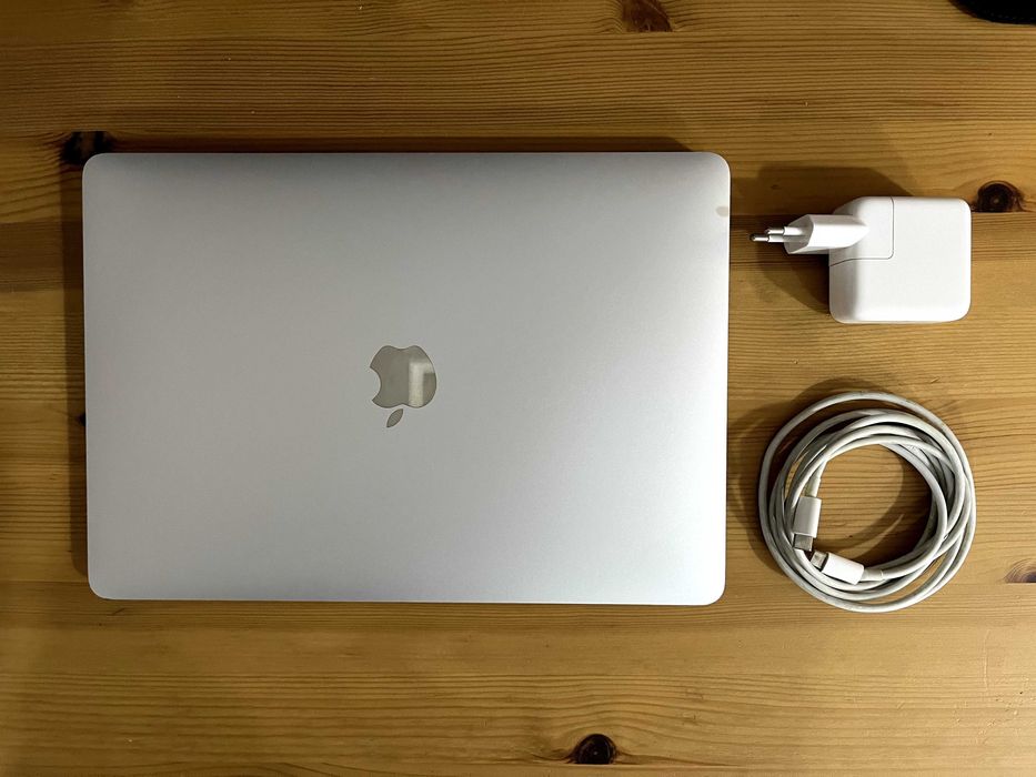 Macbook Air M1 8/256