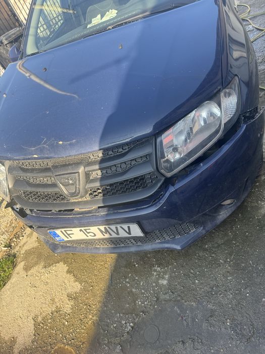 Dacia sandero 1.5 disel, ac, 2013 Avariat !