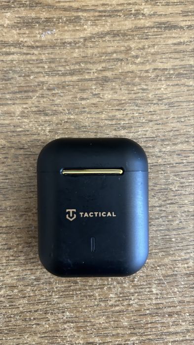 Air pods tactical j 18