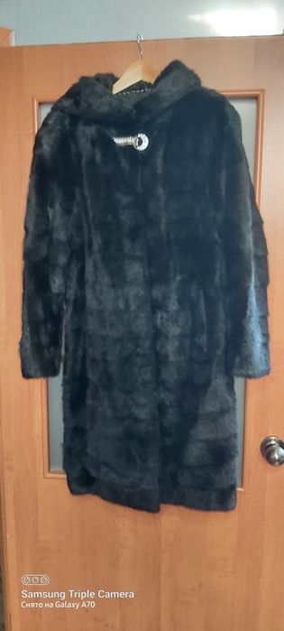 Продам норковую шубу