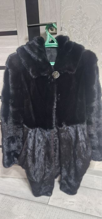 Шуба норковая черная
