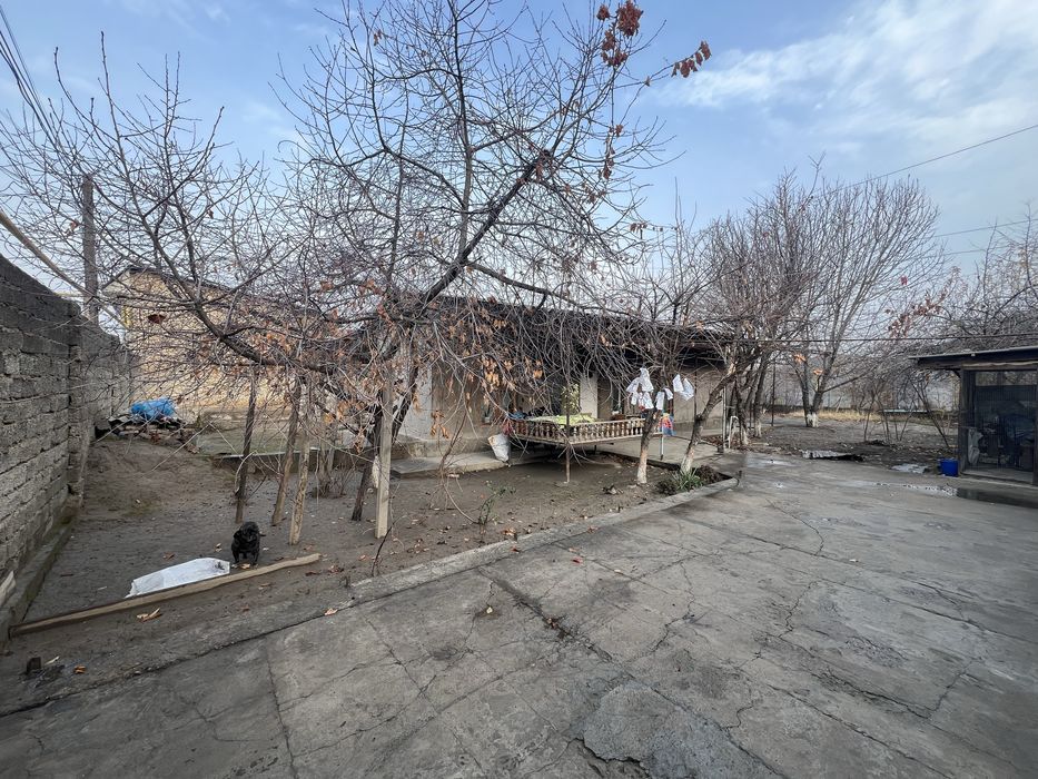 Hovli Sotiladi 7.25 Soʻtik