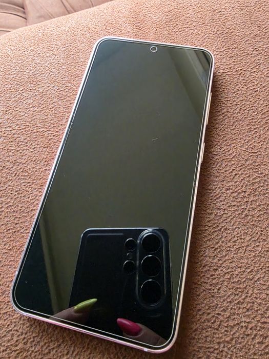 Телефон Samsung S23
