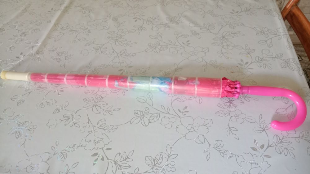 Продаю зонт для девочек