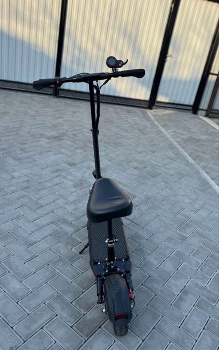 Электро самокат с сидушкой
