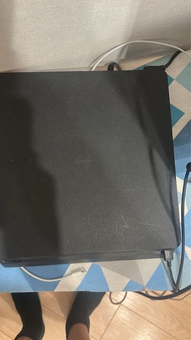 Playstation 4 Slim