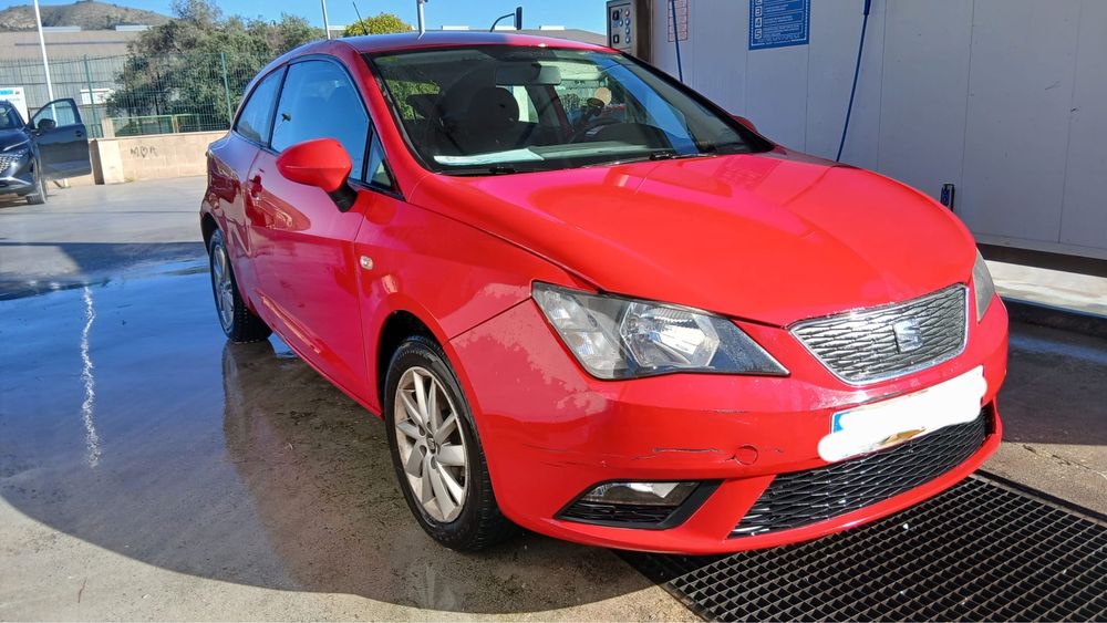 Vand SEAT IBIZA in stare foarte buna 2015 1.4 TDI