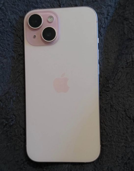 Iphone 15 roz, 128gb, 91%baterie