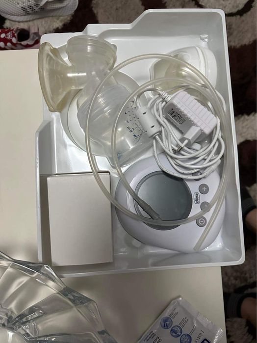 Pompa de san electrică naturally me chicco