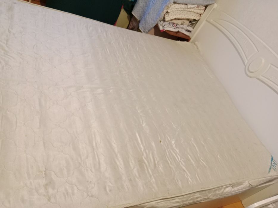 Продам кровать размер 2м на 1.60м