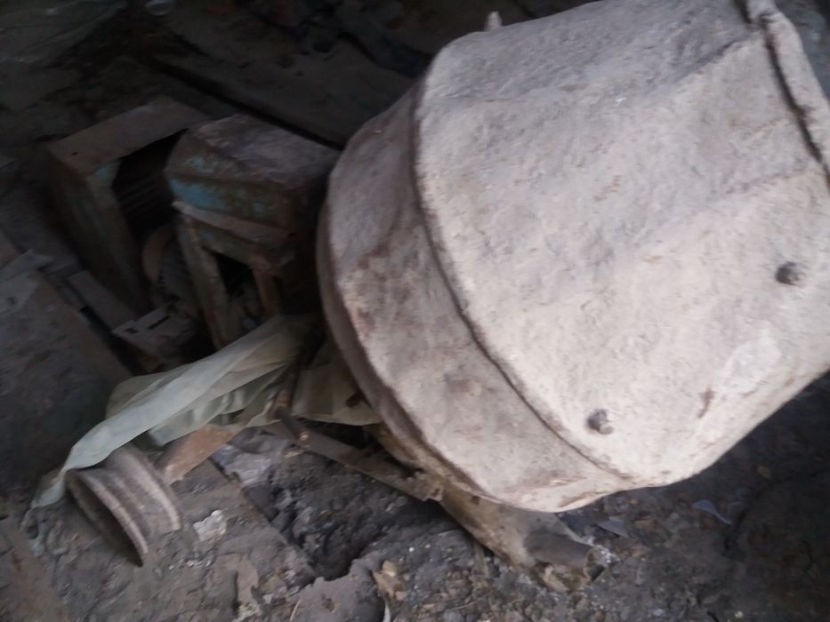 Бетономешалка советского производства