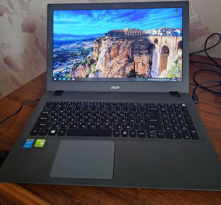 Продам ноутбук Acer