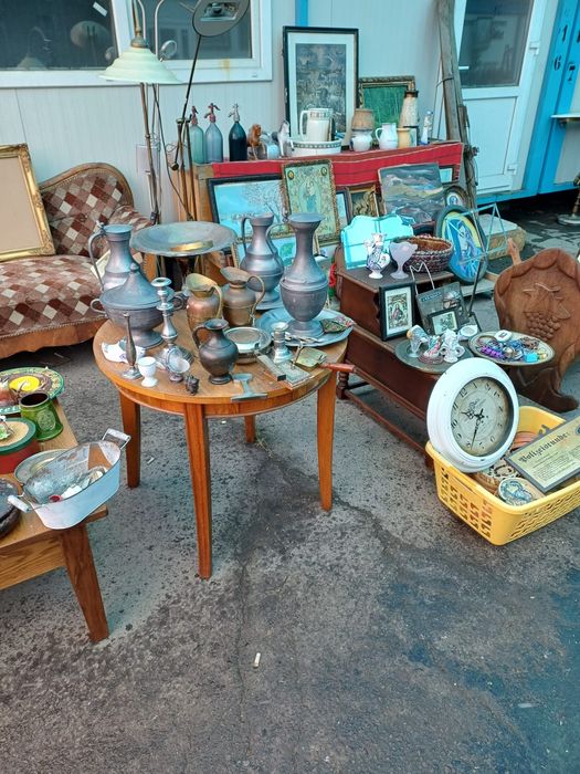 Mobilier Rustic Vechi