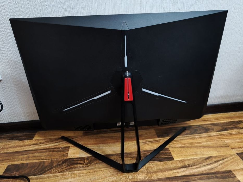 32"Immer 165Hz FHD в отличном состоянии!32 monitor curved