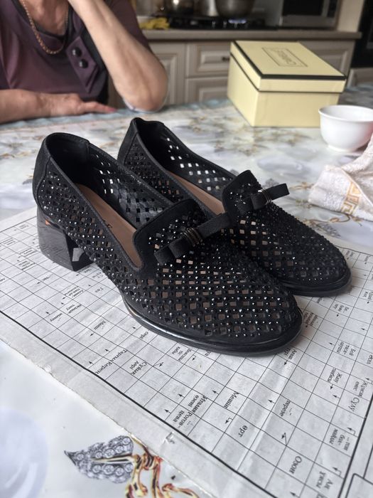 обувь куплена за 39000тг