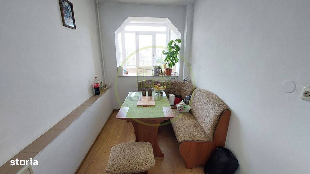 Apartament 3 camere, decomandat, 71 mp, Brazda, zona Simplon
