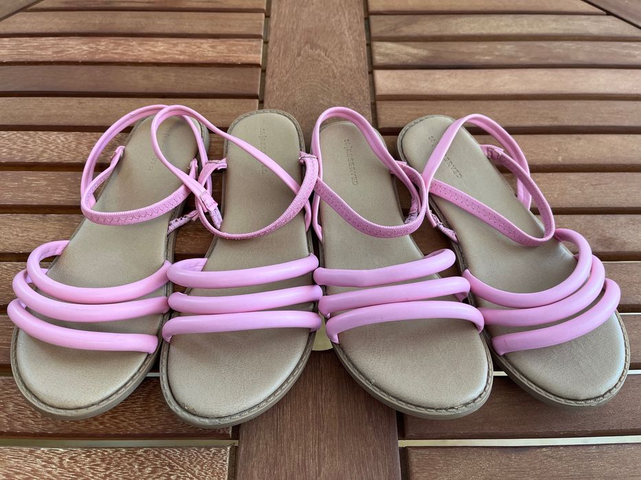 Два чифта детски сандали Reserved номер 34 и 35