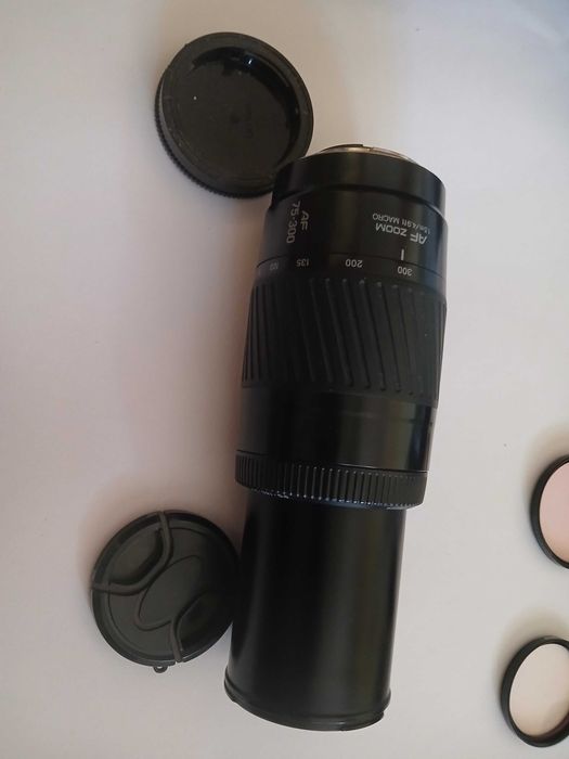 Aparat Foto Minolta Dynax 7000i /Obiective/Blitz/geanta Lowepro ToploaderR 75 AW