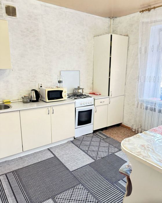 Сдам посуточно квартиру КСК