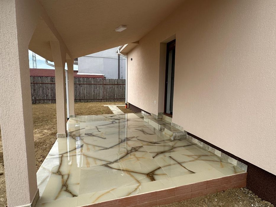 Proprietar vând casă pe parter în Ghiroda