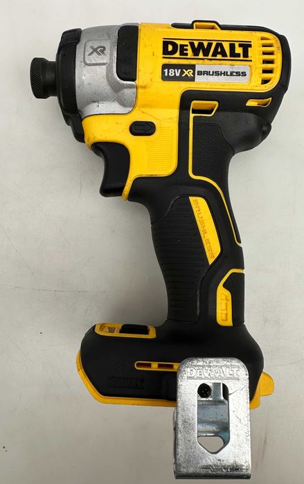 DeWALT DCF887 - Безчетков ударен импакт 18V 205Nm