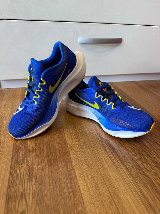 Nike zoom fly 5 маратонки 42,5