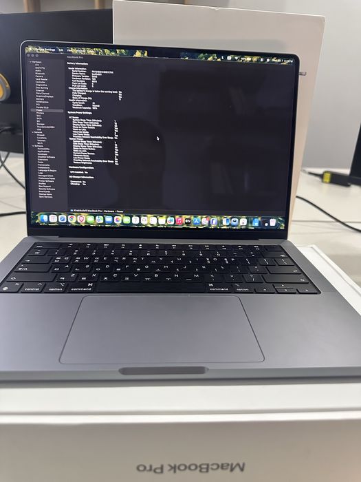 MacBook Pro 2022 14-Inch 16/512