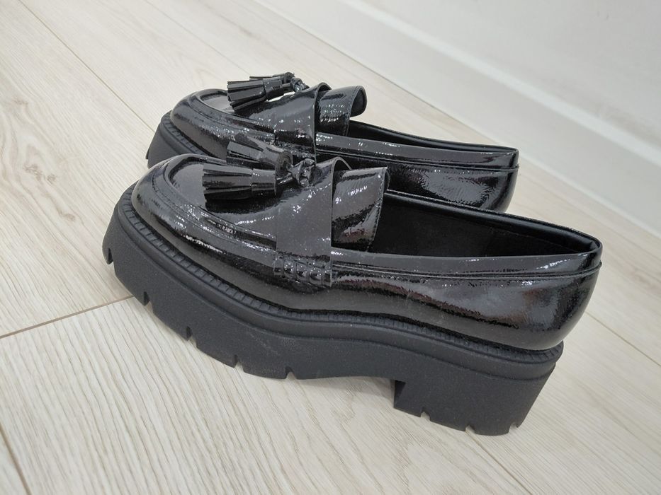 Женские лоферы ZARA