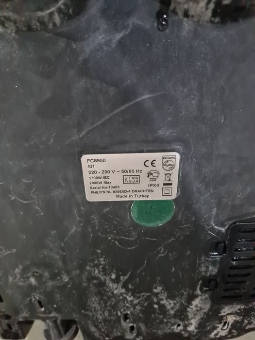 Продам пылесос Philips AquaAction