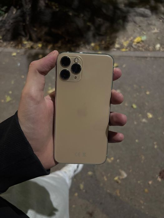 Iphone 11 pro.