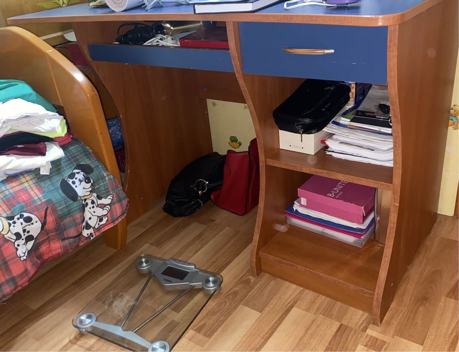 Ученическо бюро цветно ПРОМОЦИЯ