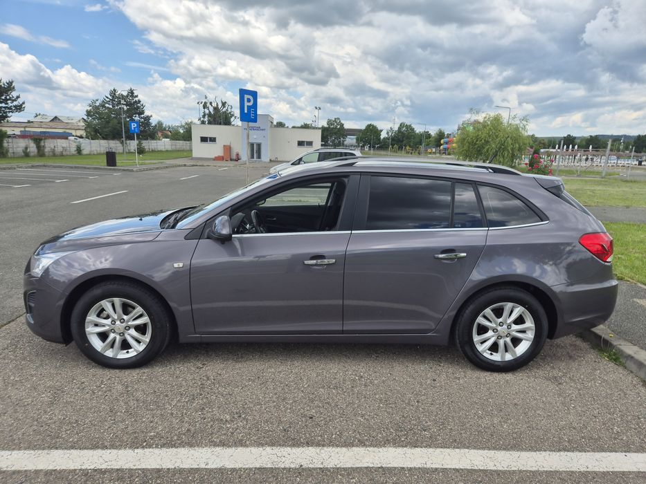 Chevrolet Cruze 1.8 LTZ benzina si GPL