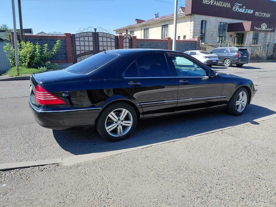 Продам Mercedes-Benz S-class 3.7 л.