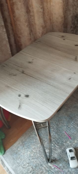 Продам раздвижной стол