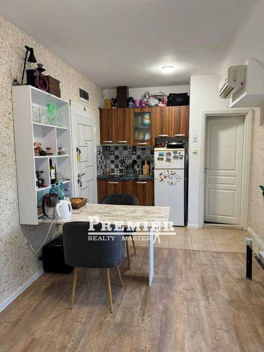 Продава се Двустаен апартамент в к.к. Слънчев бряг - 47 кв.м за 1341 €/кв.м - Снимка #10