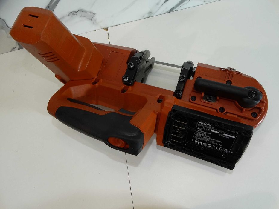 Hilti SB 4 - 22 / Nuron - Лентов трион / банциг