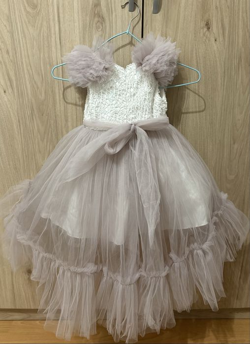 Нарядное платье принцессы на 2 года