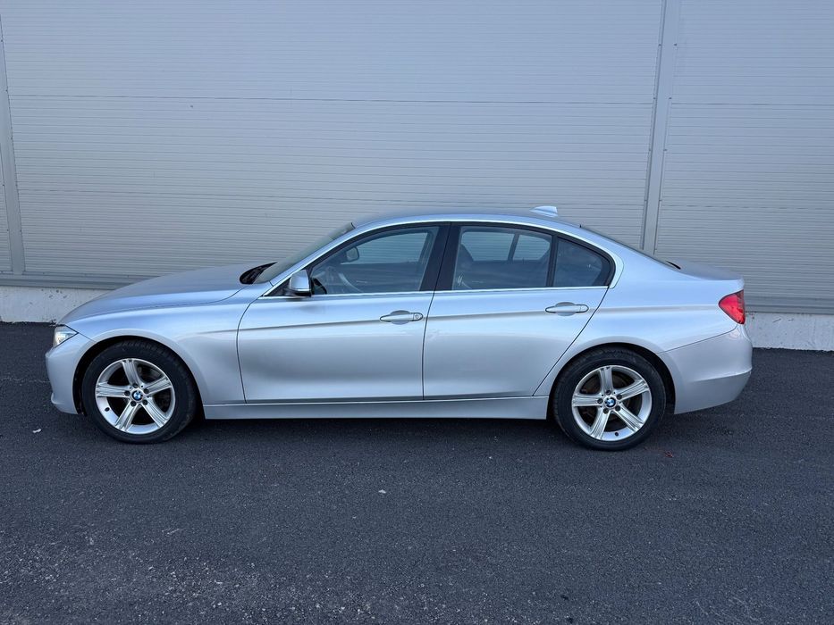 BMW Seria 3 Xenon Piele Garantie Rate
