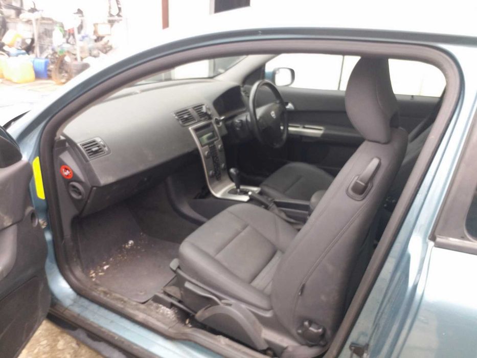 Piese auto si accesoriii Volvo C30 2.4 euro 4 D5 2009 cutie manuala