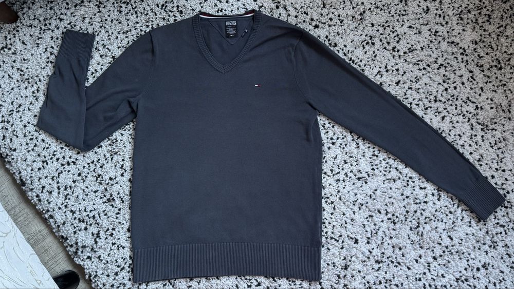 Мъжки пуловер Tommy Hilfiger размер М и XL