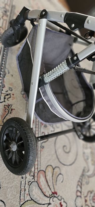 Продам коляску в отличном состоянии