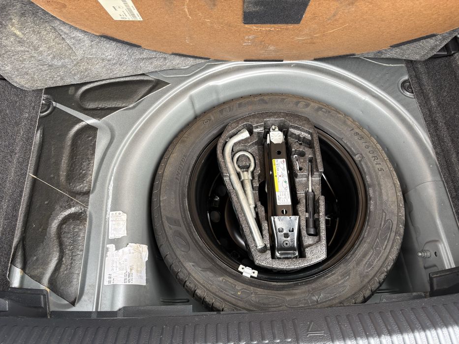 Продавам VW Polo