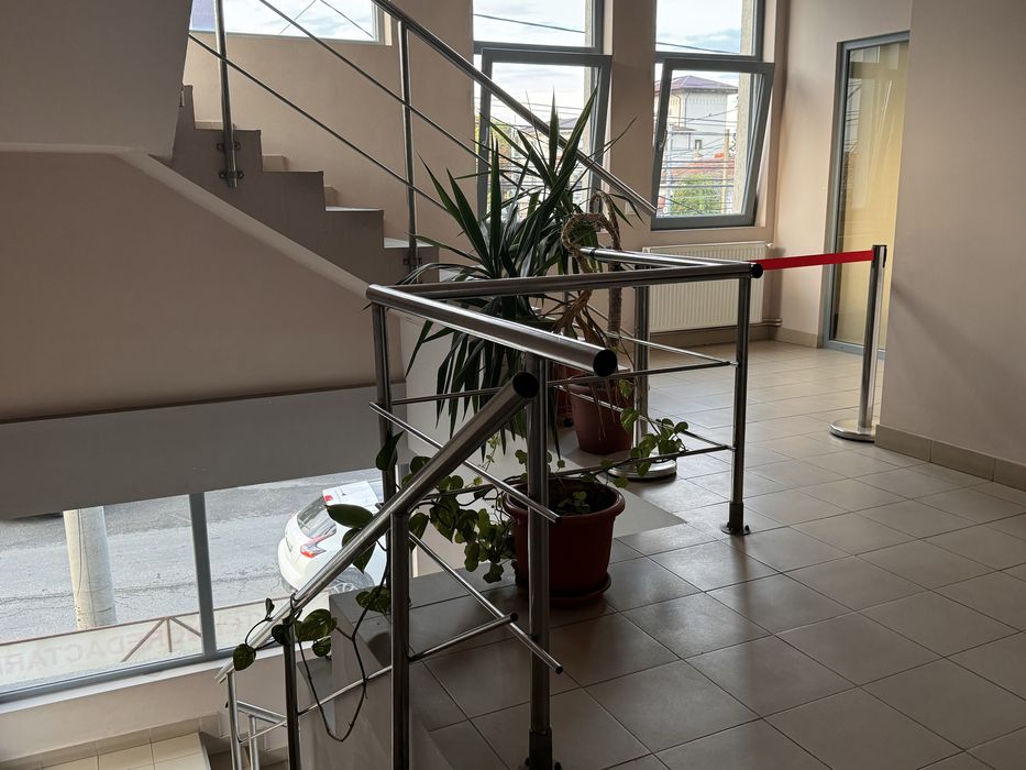 Inchiriez spatiu pentru birou