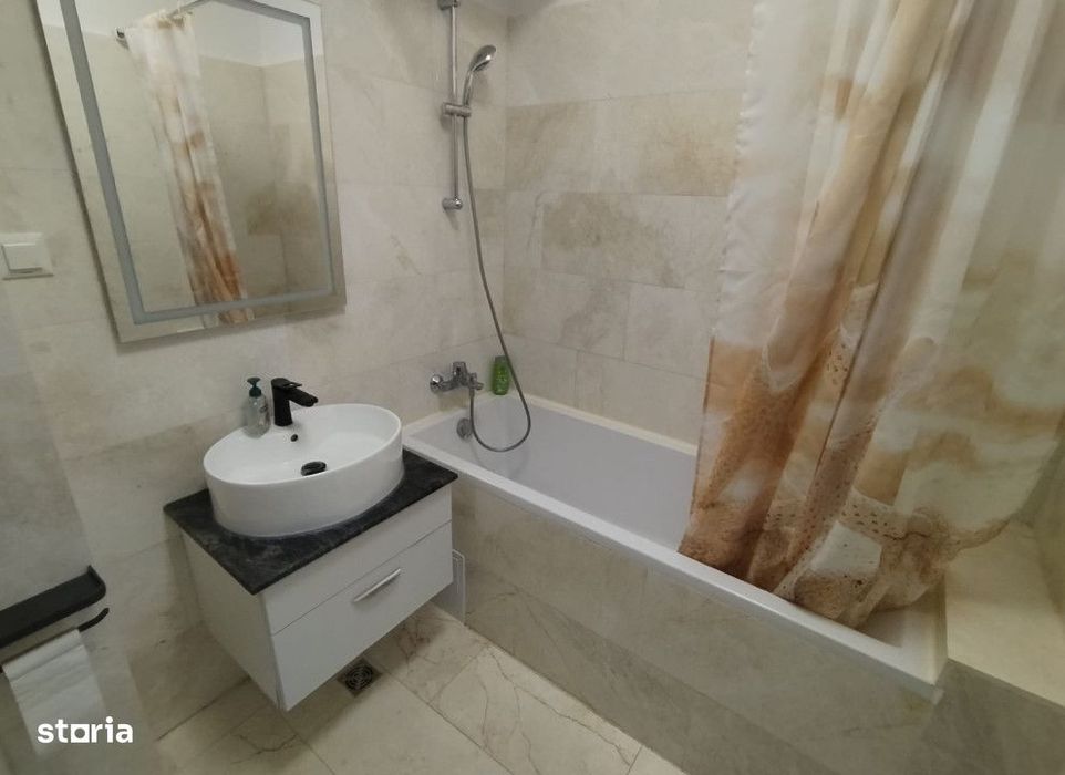 Apartament 2 camere Copou Royal Town , 60 metri, etaj 6 Cod:162138