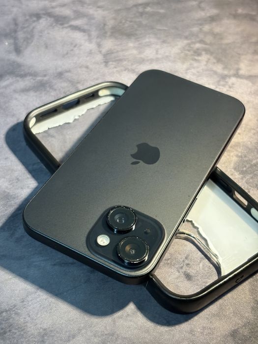 Vând iphone 15 Black 128gb