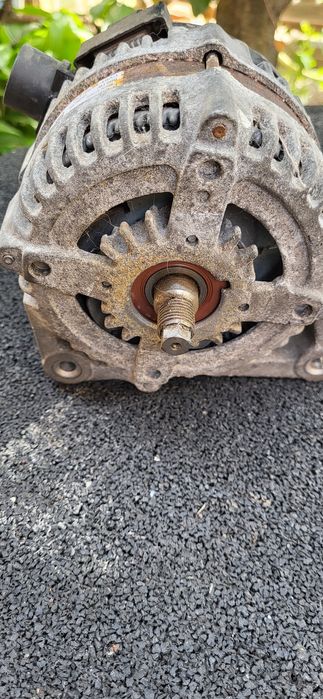 Vand alternator ford focus 1.0 an 2018