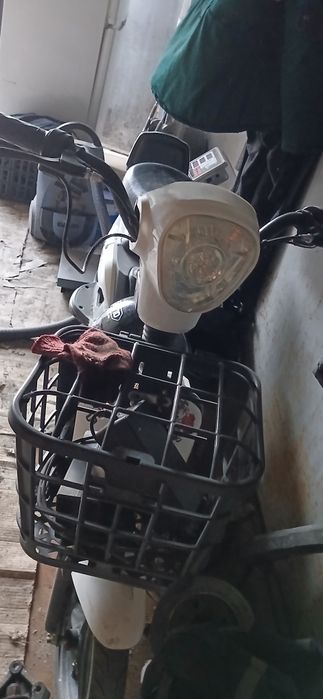 Электро самокат продам