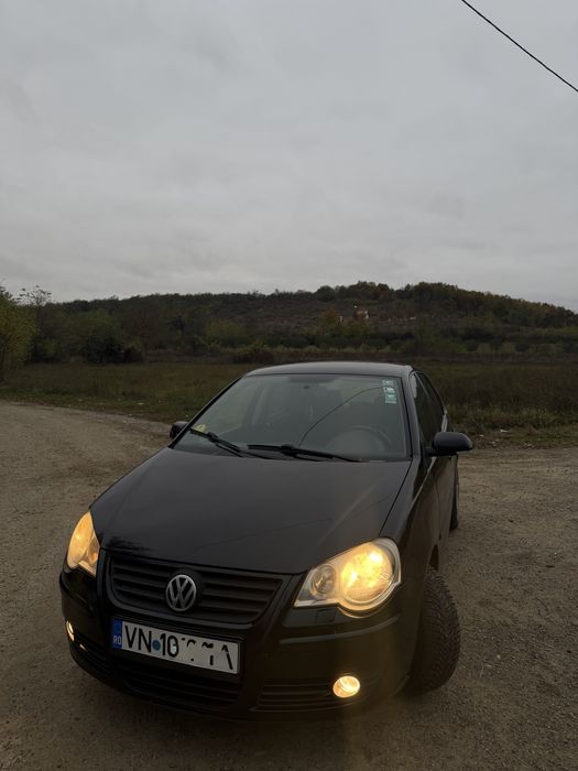 Volkswagen Polo 2008 diesel, 1.725 € — imagine 1